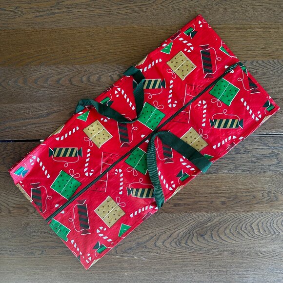 NWOT IKEA Vinter 2021 Zipper Bag Christmas Holiday Present Ornament Storage - Picture 1 of 3